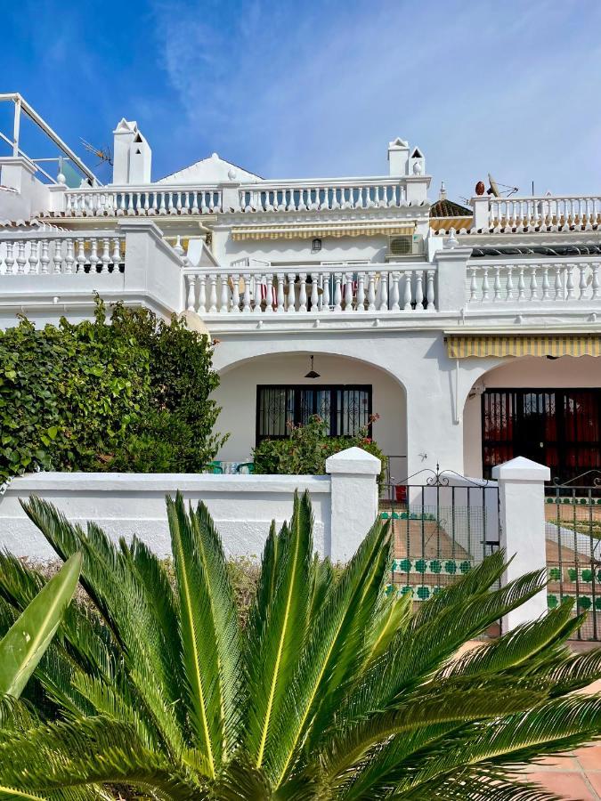 Apartamento Frontal Al Mar - Torrox Costa Экстерьер фото