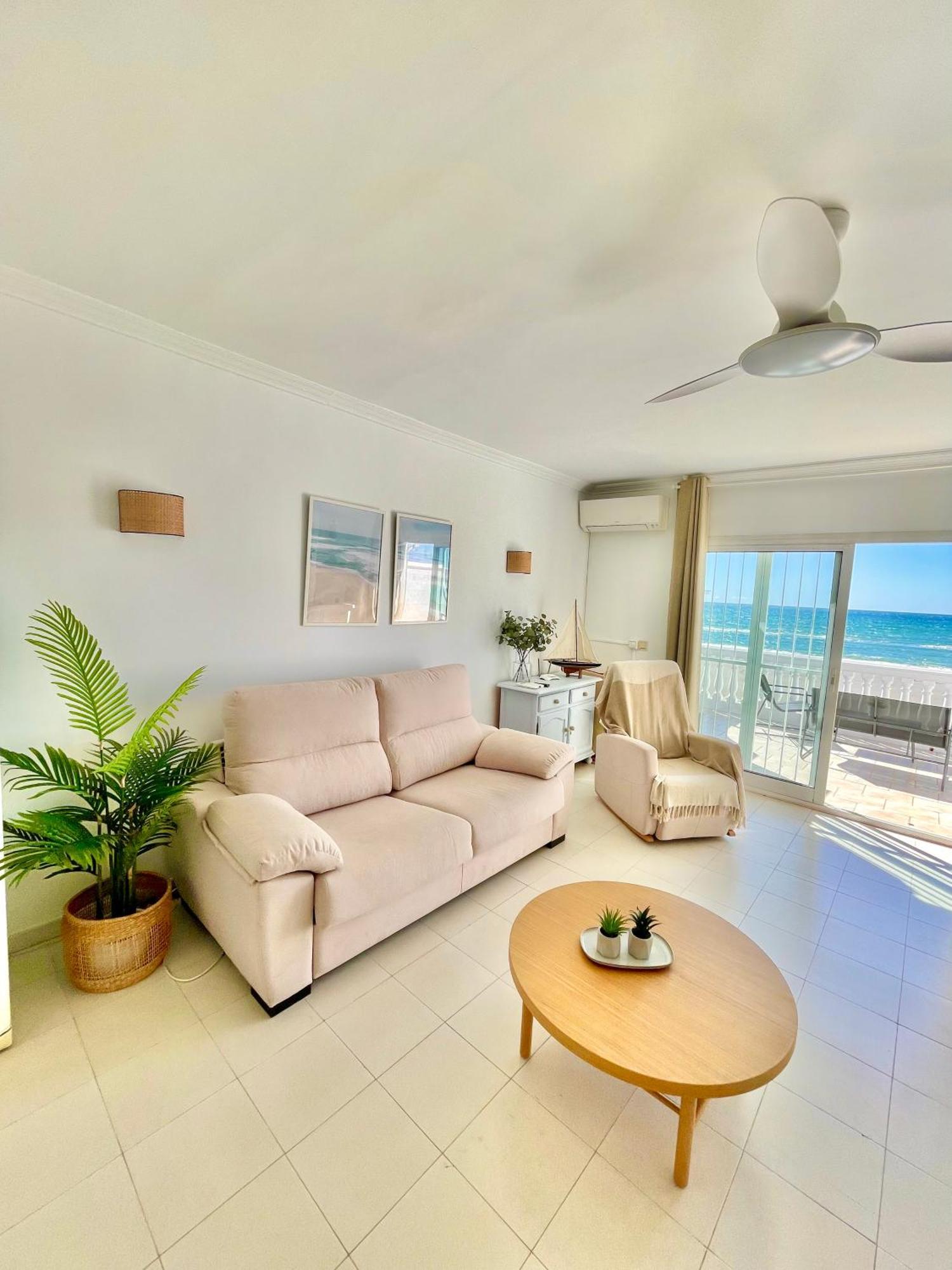 Apartamento Frontal Al Mar - Torrox Costa Экстерьер фото
